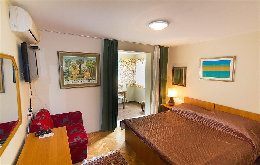 Boutique Dorma Bed & Breakfast 4*